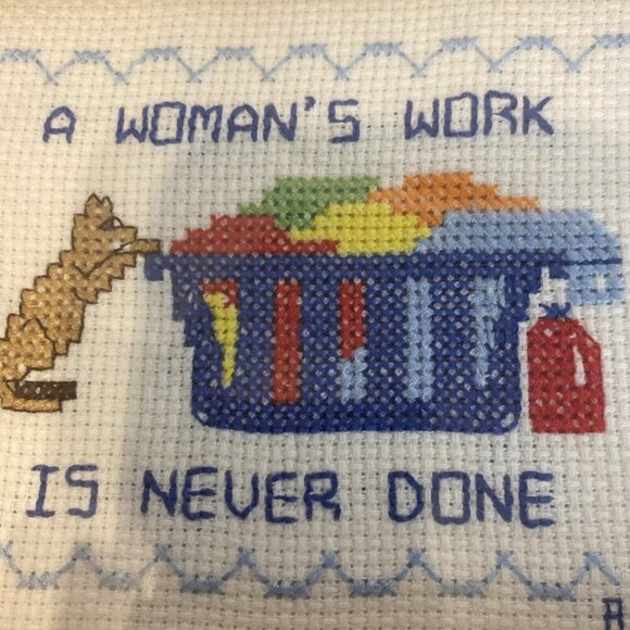 VTG Cross Stitch A Woman’s Work Is Never Done Cat Laundry Framed Picture 6 x 8” - Picture 8 of 8